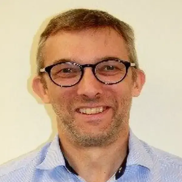 Dr Jonathan Stride